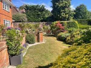 Photo 46- click for photo gallery